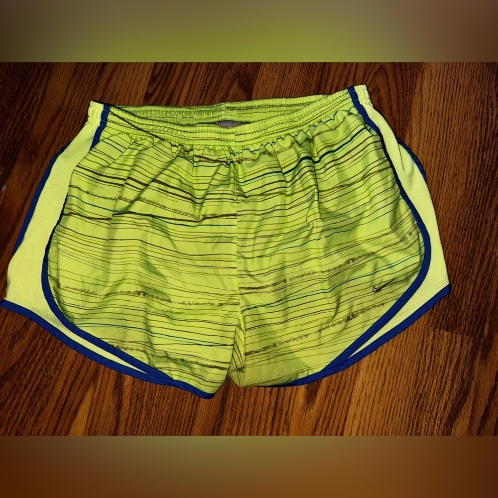 Nike shorts Dri-Fit green/gray with inside underwear woman size L